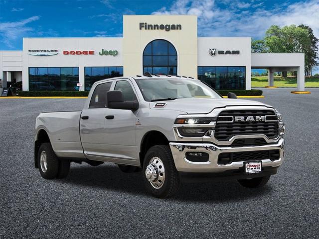 2026 RAM Ram 3500 RAM 3500 TRADESMAN CREW CAB 4X4 8 BOX