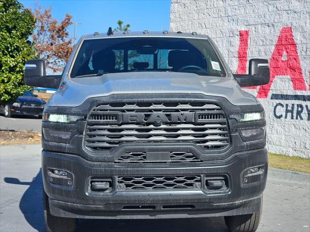 2026 RAM Ram 2500 RAM 2500 TRADESMAN CREW CAB 4X4 64 BOX