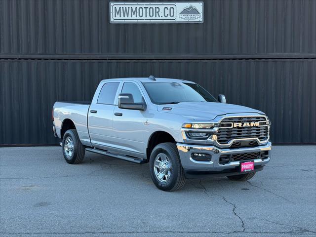 2026 RAM Ram 3500 RAM 3500 TRADESMAN CREW CAB 4X4 64 BOX