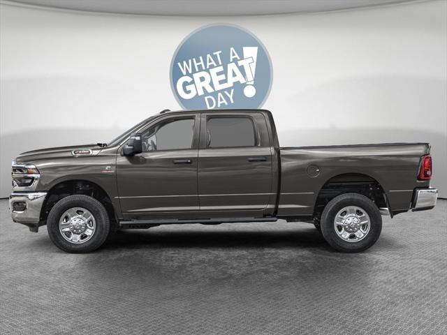 2026 RAM Ram 2500 RAM 2500 BLACK EXPRESS CREW CAB 4X4 8 BOX