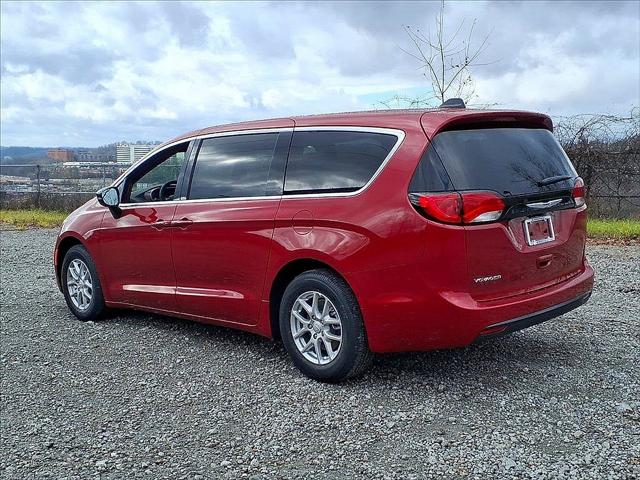 2026 Chrysler Voyager VOYAGER LX