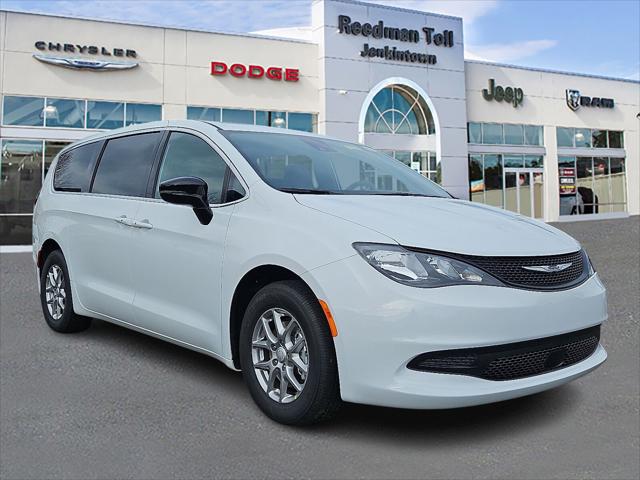 2026 Chrysler Voyager VOYAGER LX