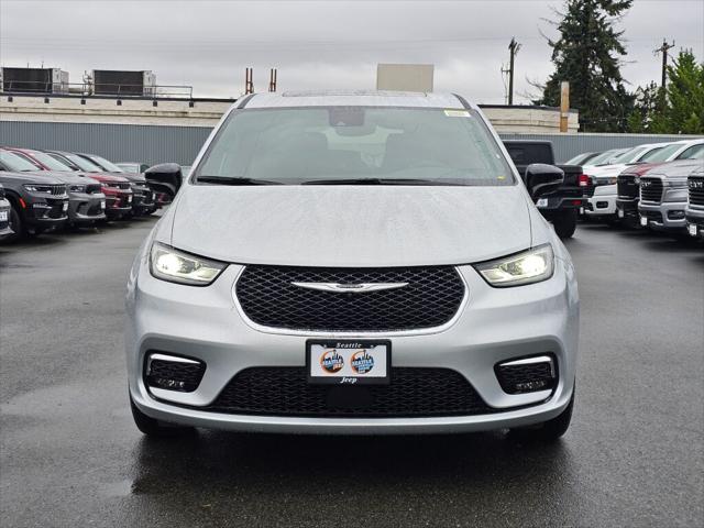 2026 Chrysler Pacifica PACIFICA LIMITED AWD