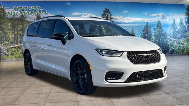 2026 Chrysler Pacifica PACIFICA SELECT AWD 2026 Chrysler Pacifica PACIFICA SELECT AWD