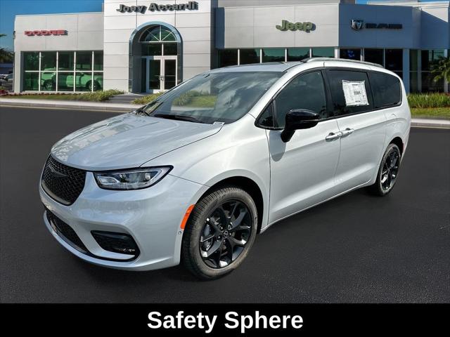 2026 Chrysler Pacifica PACIFICA LIMITED AWD