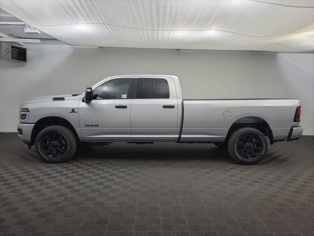 2026 RAM Ram 3500 RAM 3500 BIG HORN CREW CAB 4X4 8 BOX
