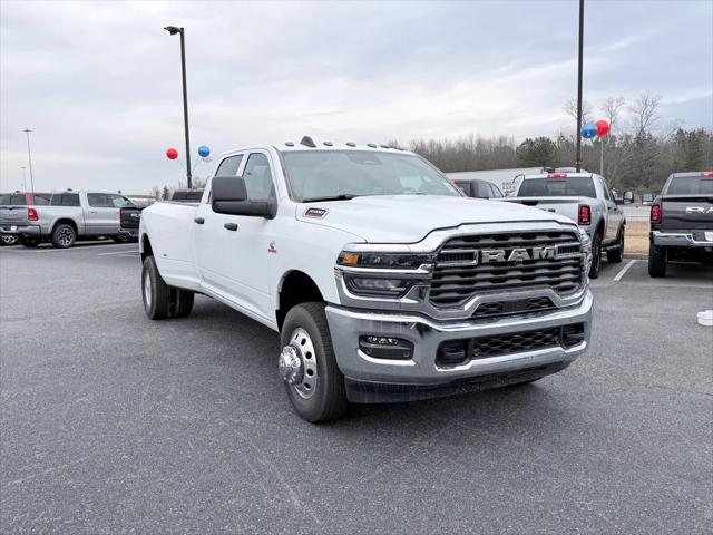 2026 RAM Ram 3500 RAM 3500 TRADESMAN CREW CAB 4X4 8 BOX 2026 RAM Ram 3500 RAM 3500 TRADESMAN CREW CAB 4X4 8 BOX