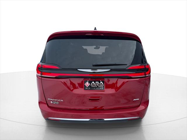 2026 Chrysler Pacifica Select AWD