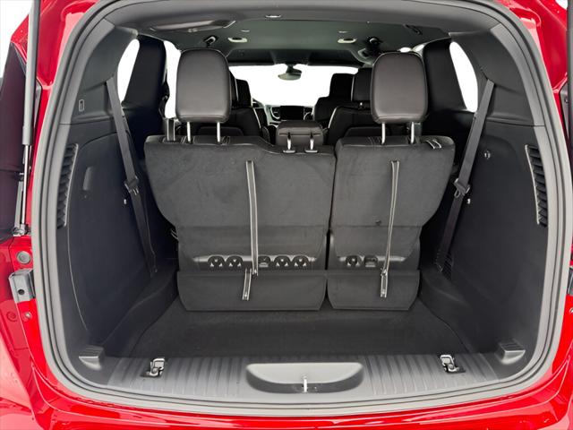 2026 Chrysler Pacifica Select AWD