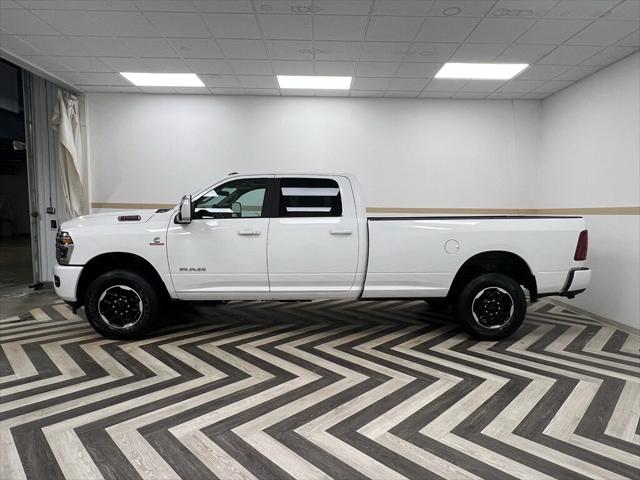 2026 RAM Ram 3500 RAM 3500 LARAMIE CREW CAB 4X4 8 BOX