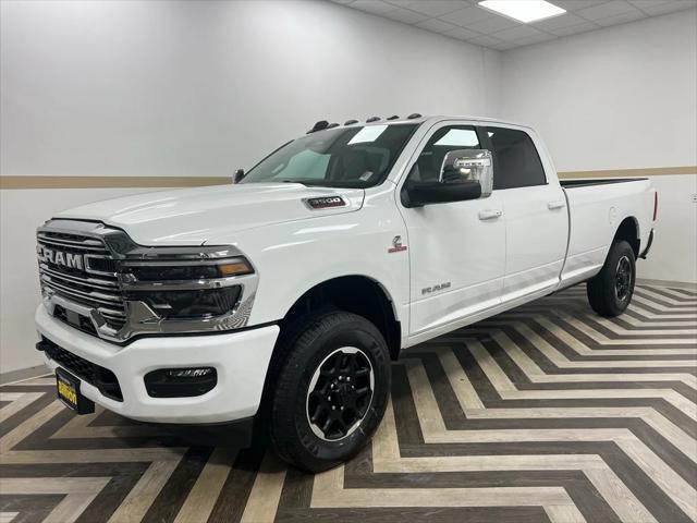 2026 RAM Ram 3500 RAM 3500 LARAMIE CREW CAB 4X4 8 BOX