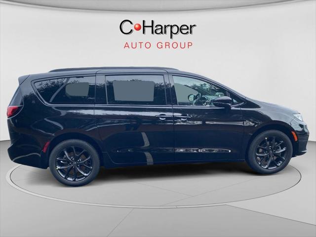 2026 Chrysler Pacifica PACIFICA LIMITED AWD
