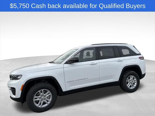 2025 Jeep Grand Cherokee GRAND CHEROKEE LAREDO 4X4 2025 Jeep Grand Cherokee GRAND CHEROKEE LAREDO 4X4