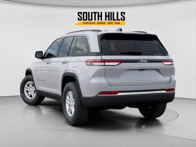 2025 Jeep Grand Cherokee GRAND CHEROKEE LAREDO 4X4