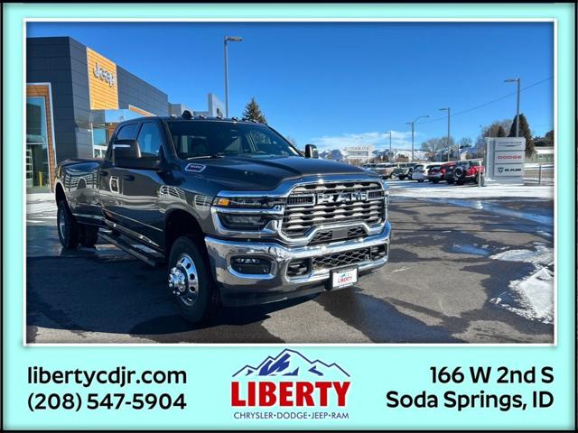 2026 RAM Ram 3500 RAM 3500 TRADESMAN CREW CAB 4X4 8 BOX