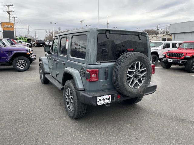 2026 Jeep Wrangler 4-Door Sahara 4x4
