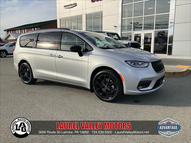 2026 Chrysler Pacifica PACIFICA LIMITED AWD