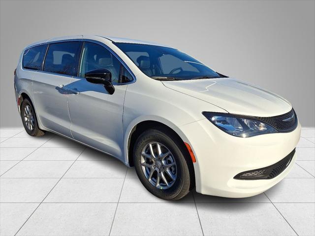 2026 Chrysler Voyager VOYAGER LX