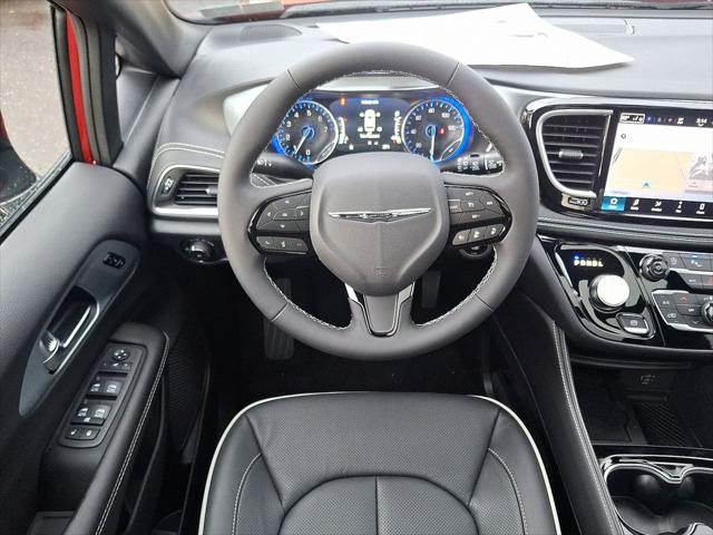2026 Chrysler Pacifica Limited AWD