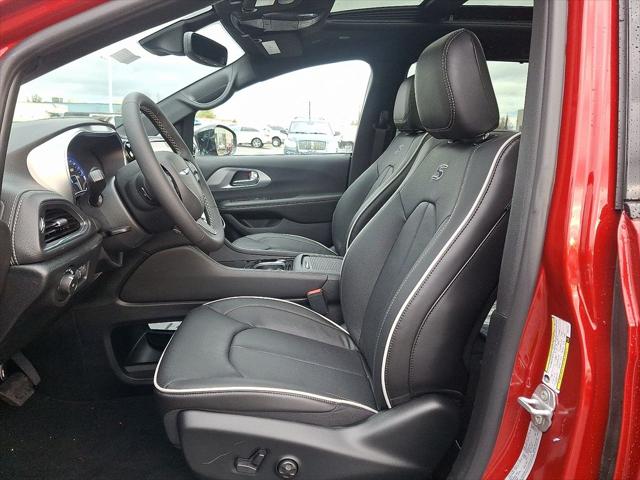 2026 Chrysler Pacifica Limited AWD