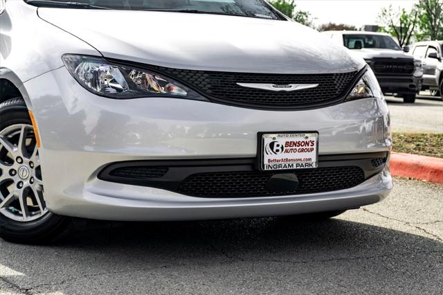 2026 Chrysler Voyager VOYAGER LX