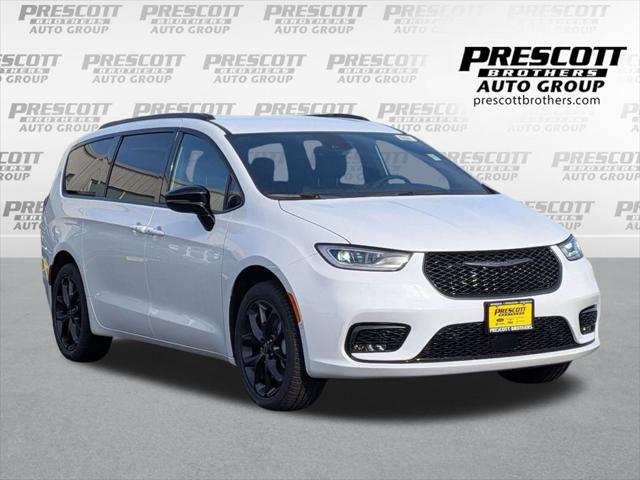 2026 Chrysler Pacifica PACIFICA SELECT AWD