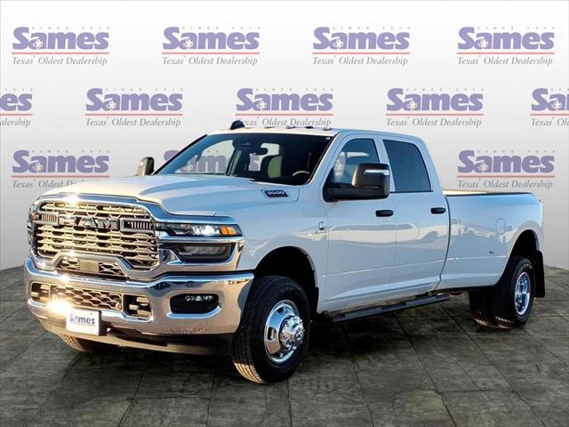 2026 RAM Ram 3500 RAM 3500 TRADESMAN CREW CAB 4X4 8 BOX