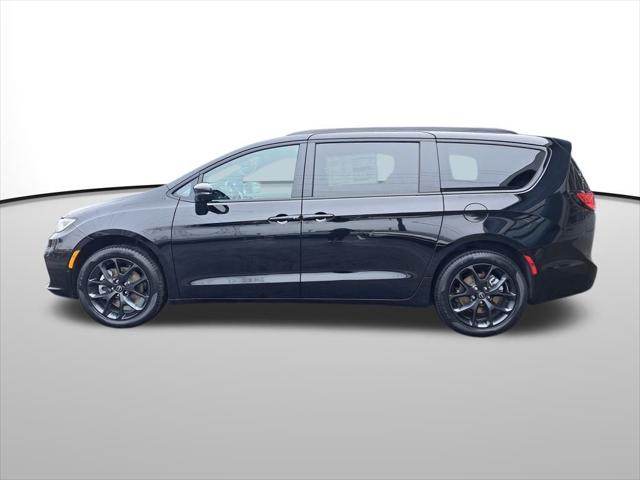 2026 Chrysler Pacifica PACIFICA LIMITED AWD