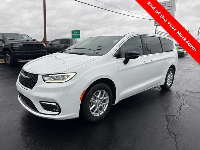 2026 Chrysler Pacifica PACIFICA SELECT