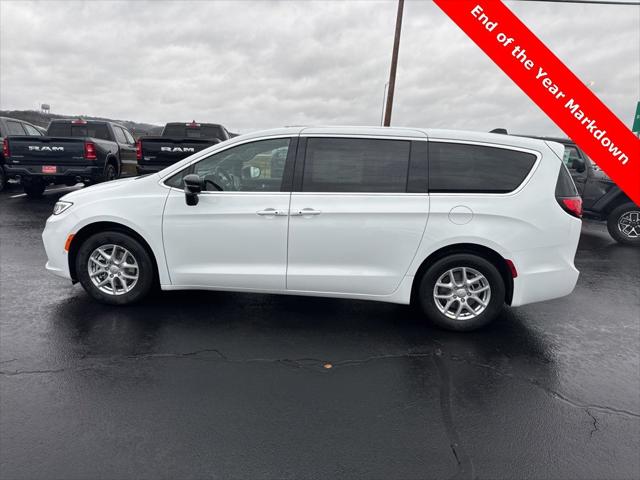 2026 Chrysler Pacifica PACIFICA SELECT