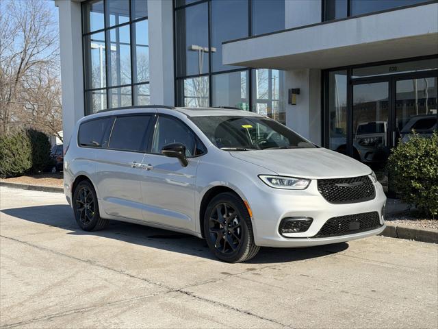 2026 Chrysler Pacifica PACIFICA LIMITED