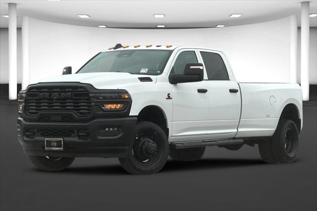2026 RAM Ram 3500 RAM 3500 TRADESMAN CREW CAB 4X4 8 BOX