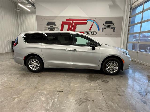 2026 Chrysler Pacifica PACIFICA SELECT 2026 Chrysler Pacifica PACIFICA SELECT