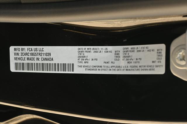2026 Chrysler Pacifica Select