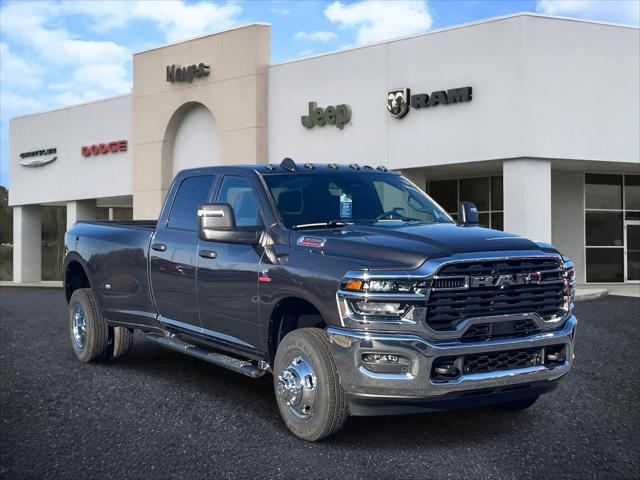2026 RAM Ram 3500 RAM 3500 TRADESMAN CREW CAB 4X4 8 BOX