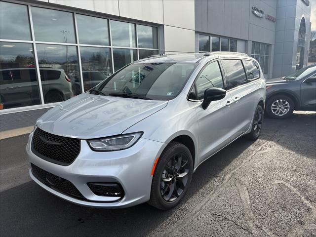 2026 Chrysler Pacifica PACIFICA SELECT AWD