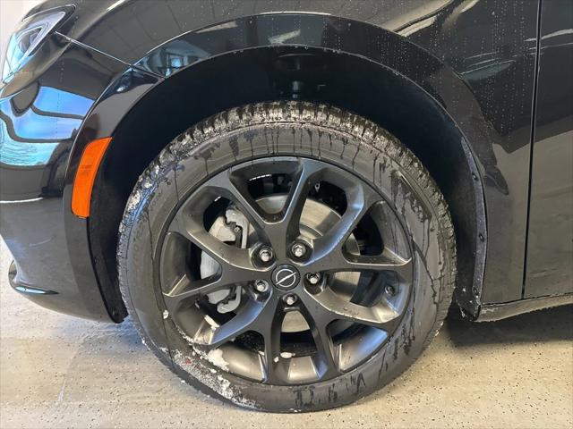 2026 Chrysler Pacifica PACIFICA SELECT AWD 2026 Chrysler Pacifica PACIFICA SELECT AWD