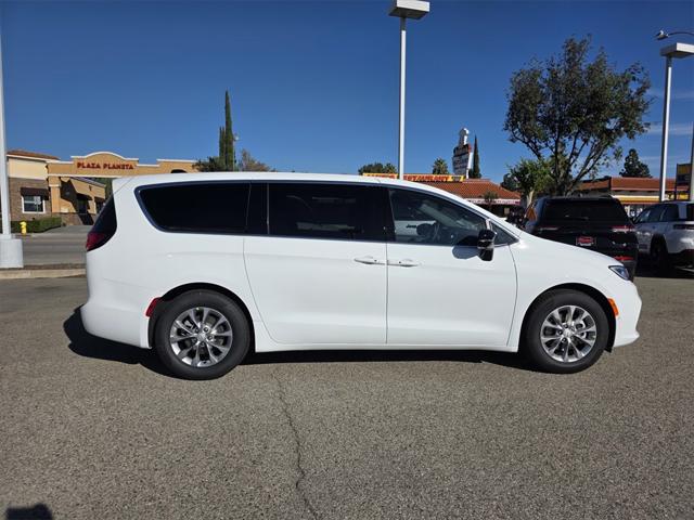 2026 Chrysler Pacifica PACIFICA LIMITED