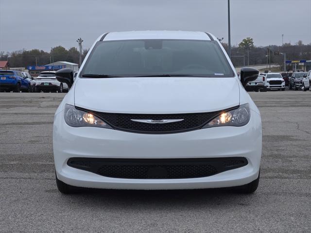 2026 Chrysler Voyager VOYAGER LX