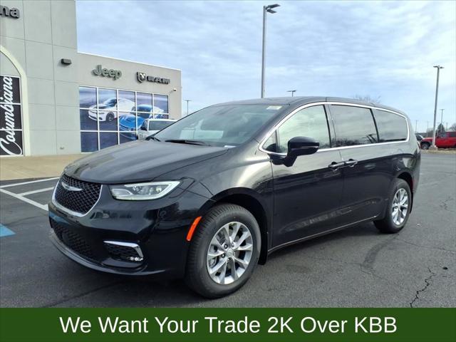 2026 Chrysler Pacifica PACIFICA SELECT AWD