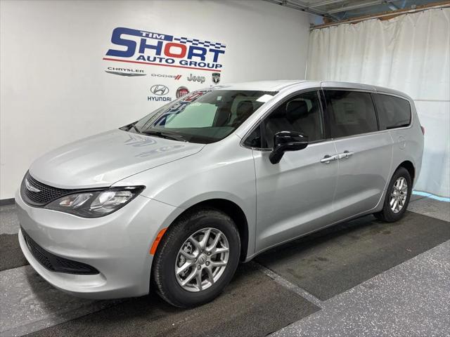 2026 Chrysler Voyager VOYAGER LX