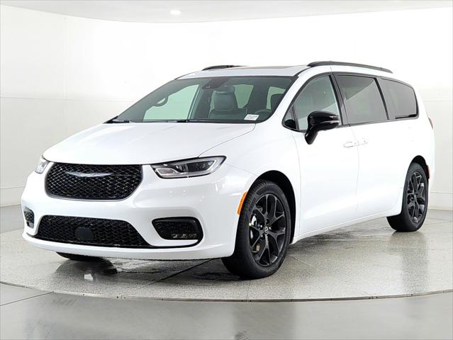 2026 Chrysler Pacifica PACIFICA LIMITED