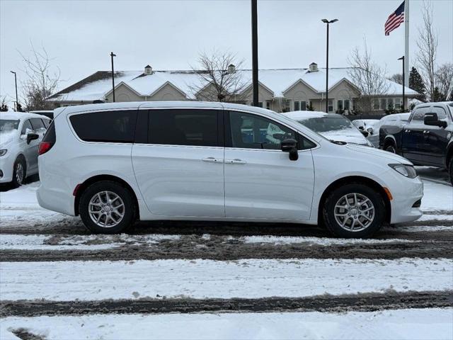 2026 Chrysler Voyager VOYAGER LX