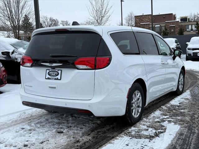 2026 Chrysler Voyager VOYAGER LX