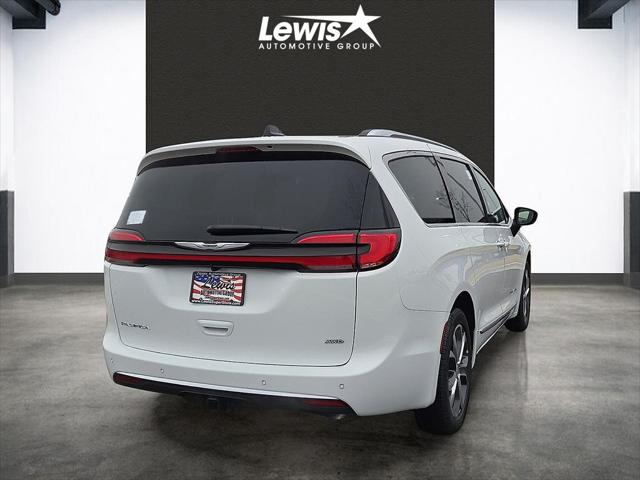 2026 Chrysler Pacifica Pinnacle AWD