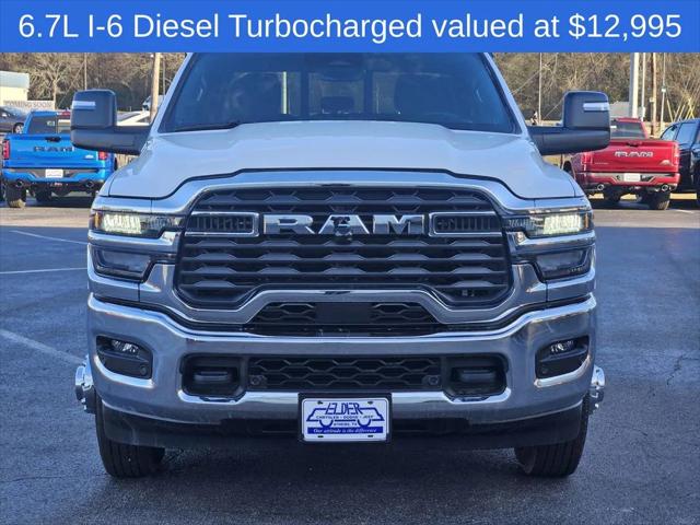2026 RAM Ram 3500 RAM 3500 TRADESMAN CREW CAB 4X4 8 BOX