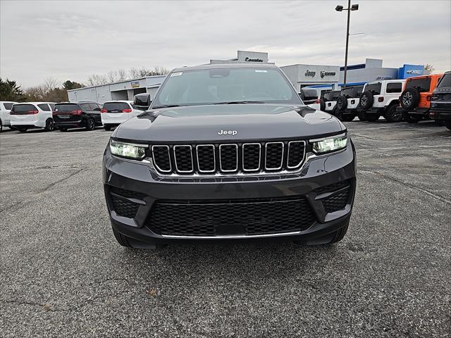 2025 Jeep Grand Cherokee GRAND CHEROKEE LAREDO X 4X4 2025 Jeep Grand Cherokee GRAND CHEROKEE LAREDO X 4X4