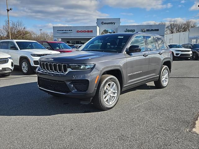 2025 Jeep Grand Cherokee GRAND CHEROKEE LAREDO X 4X4 2025 Jeep Grand Cherokee GRAND CHEROKEE LAREDO X 4X4