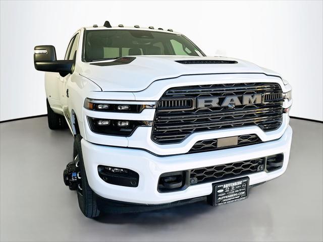 2026 RAM Ram 3500 RAM 3500 LARAMIE CREW CAB 4X4 8 BOX