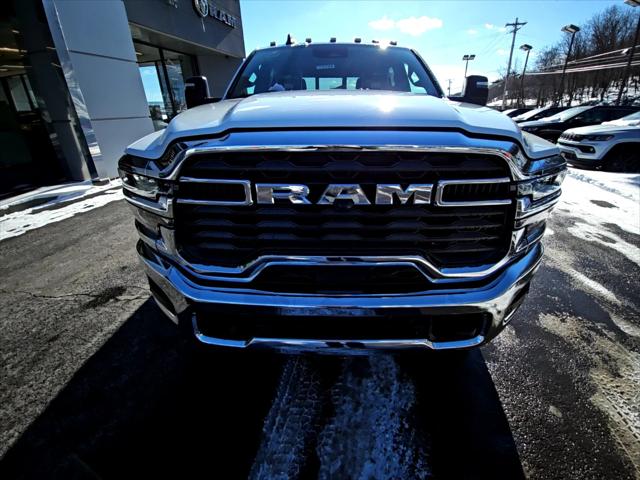 2026 RAM Ram 2500 RAM 2500 TRADESMAN CREW CAB 4X4 64 BOX